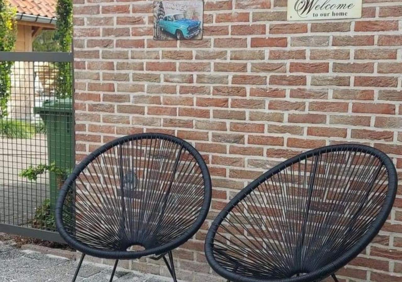 Vakantiewoning - 'T Ouwershuys Opoeteren Esterno foto