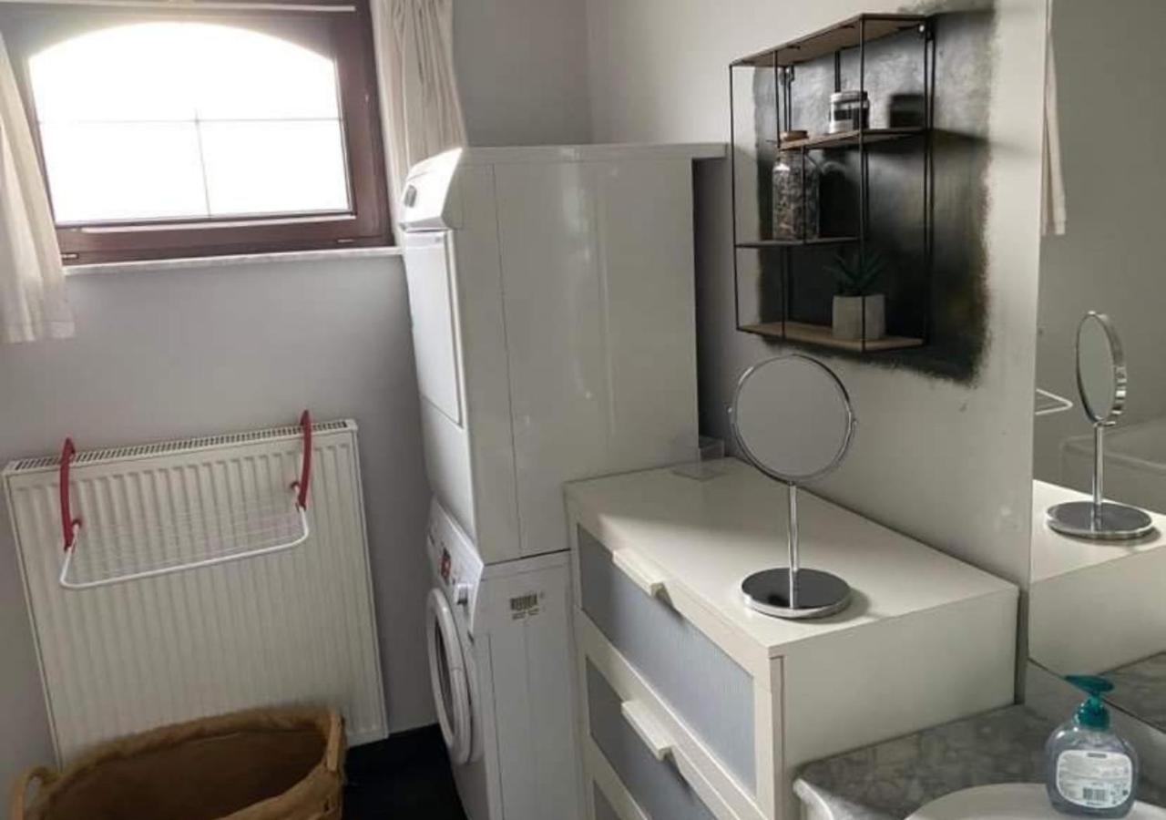 Vakantiewoning - 'T Ouwershuys Opoeteren Esterno foto
